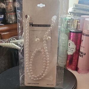 Helen's Collection Pearl Necklace and Earrings Set